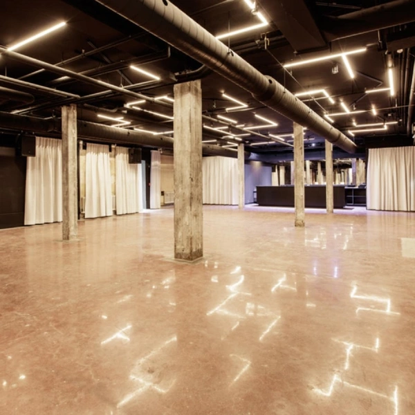 Airy and  Spacious Event Space in :Le Plateau