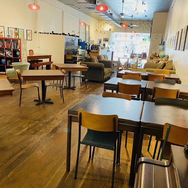 Event space in heart of downtown near to  Gastown area