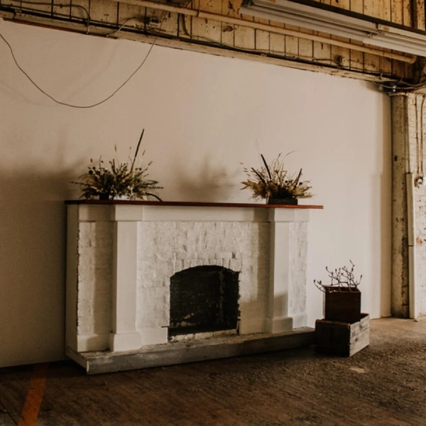 Picturesque Rustic  Studio Loft in Ontario 