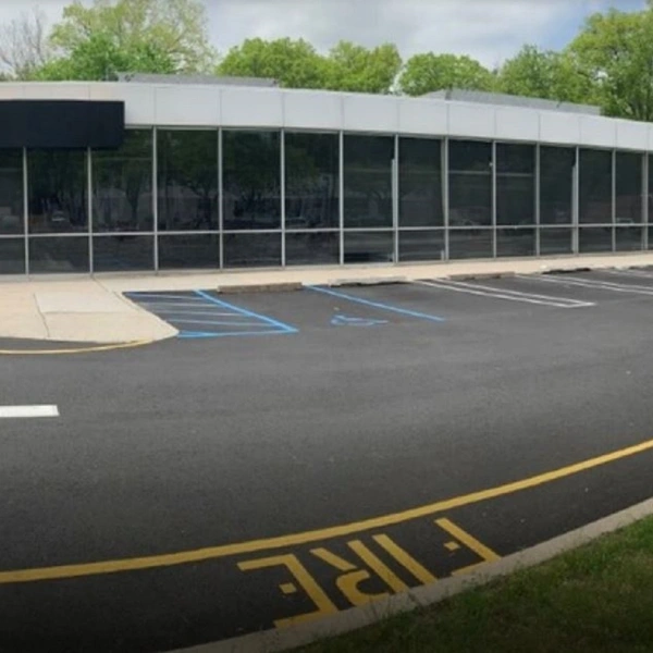 Exceptional Retail Building in Paramus, New Jersey