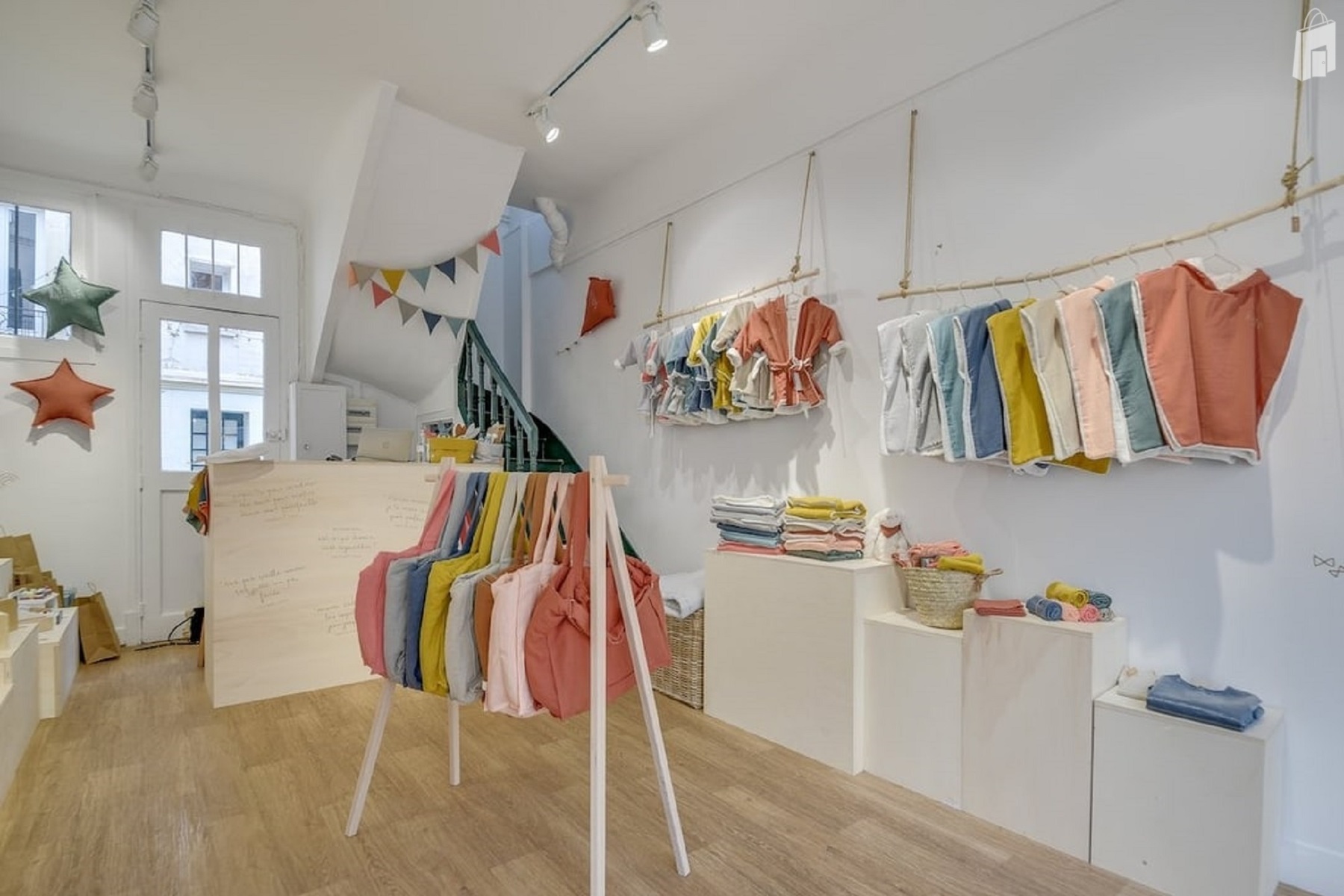 Sample pop up from other brands