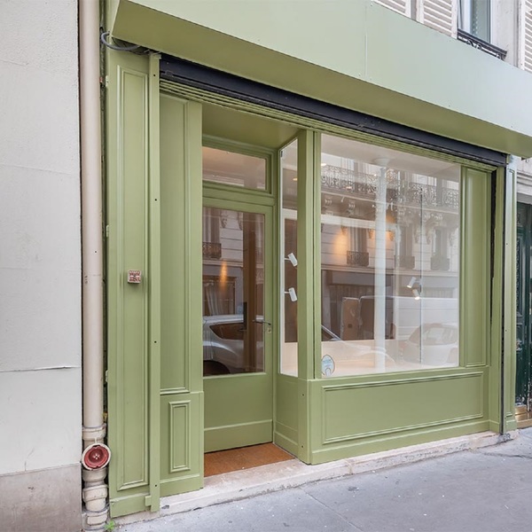 Dynamic and Warm Pop Up Shop in rue Legendre