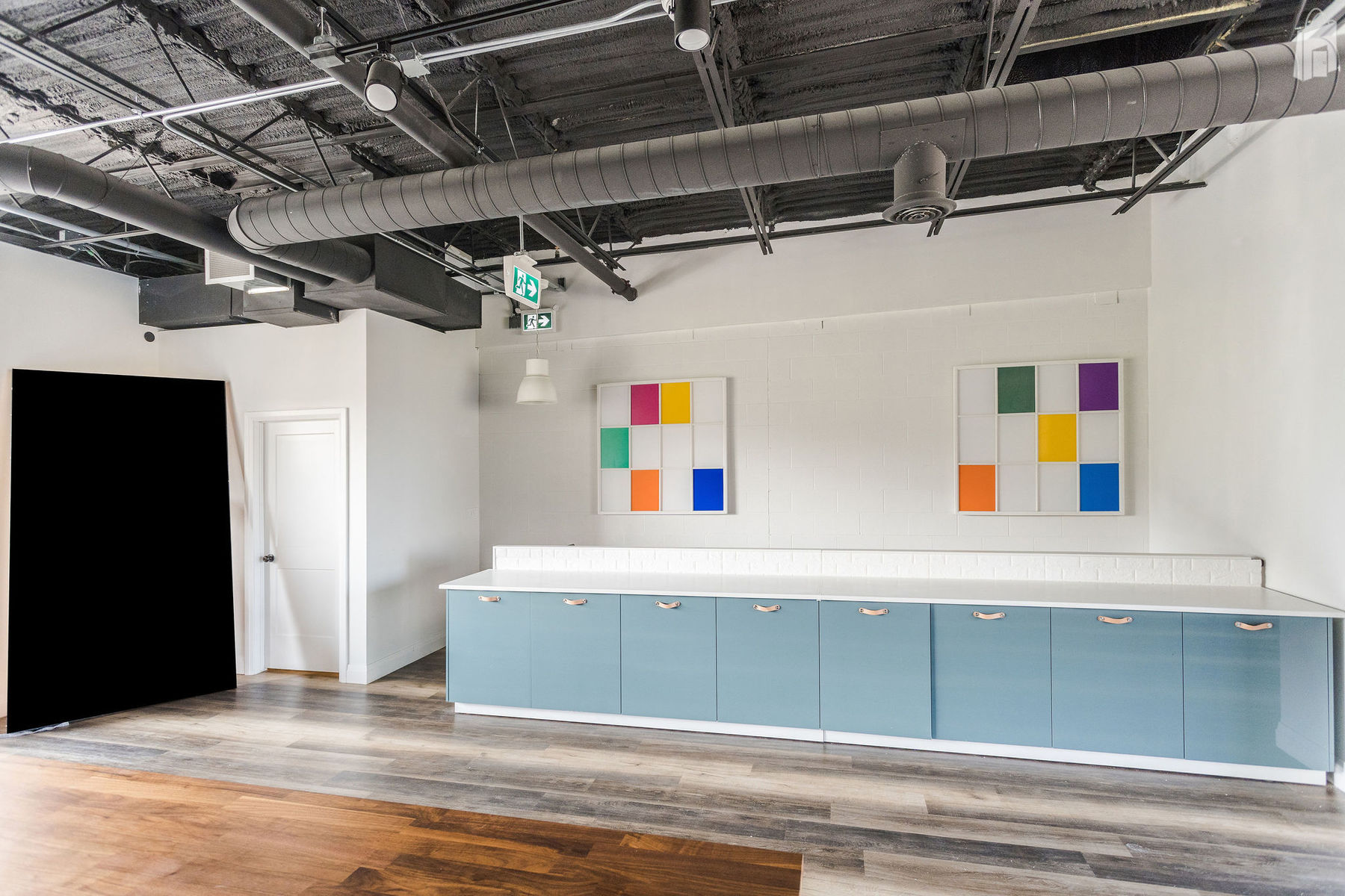 Prep and Display Area