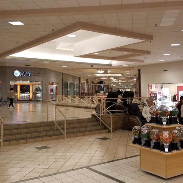 Great Retail Pop-Up Space Inside a Mall in Casper, Wyoming