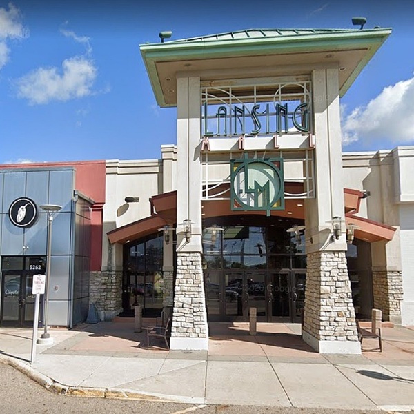 Great Retail Space in a Shopping Mall in Lansing, Michigan