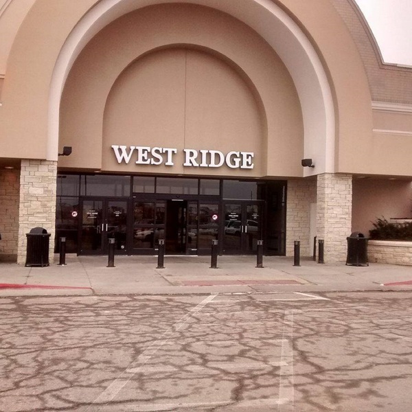 Elegant Retail Space in Topeka, Kansas