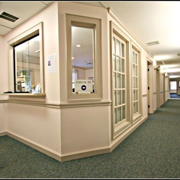 Sleek Space in Bangor area in Bangor rent this pop up shop on