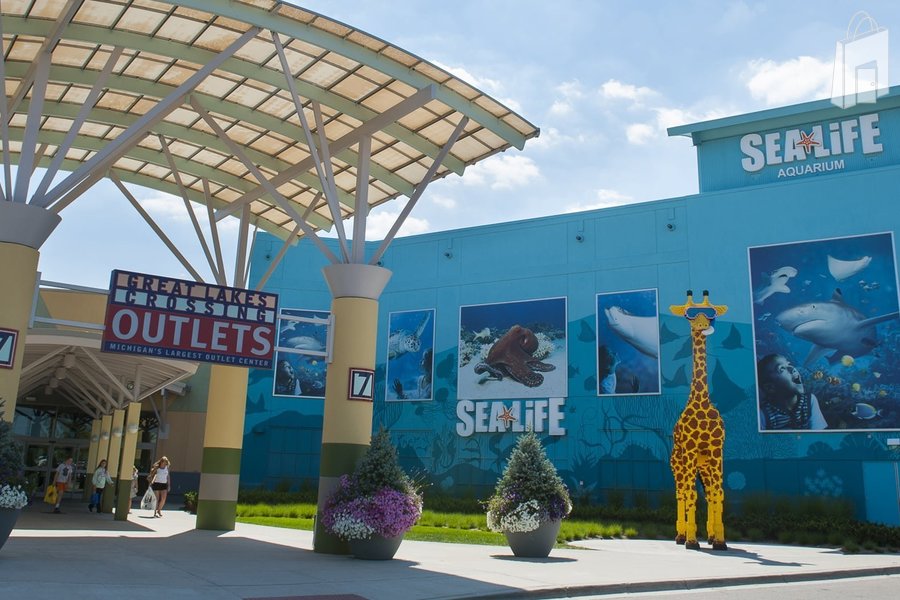 Lakes Auburn Hills Michigan 'factory Store Skechers Factory - Main Image