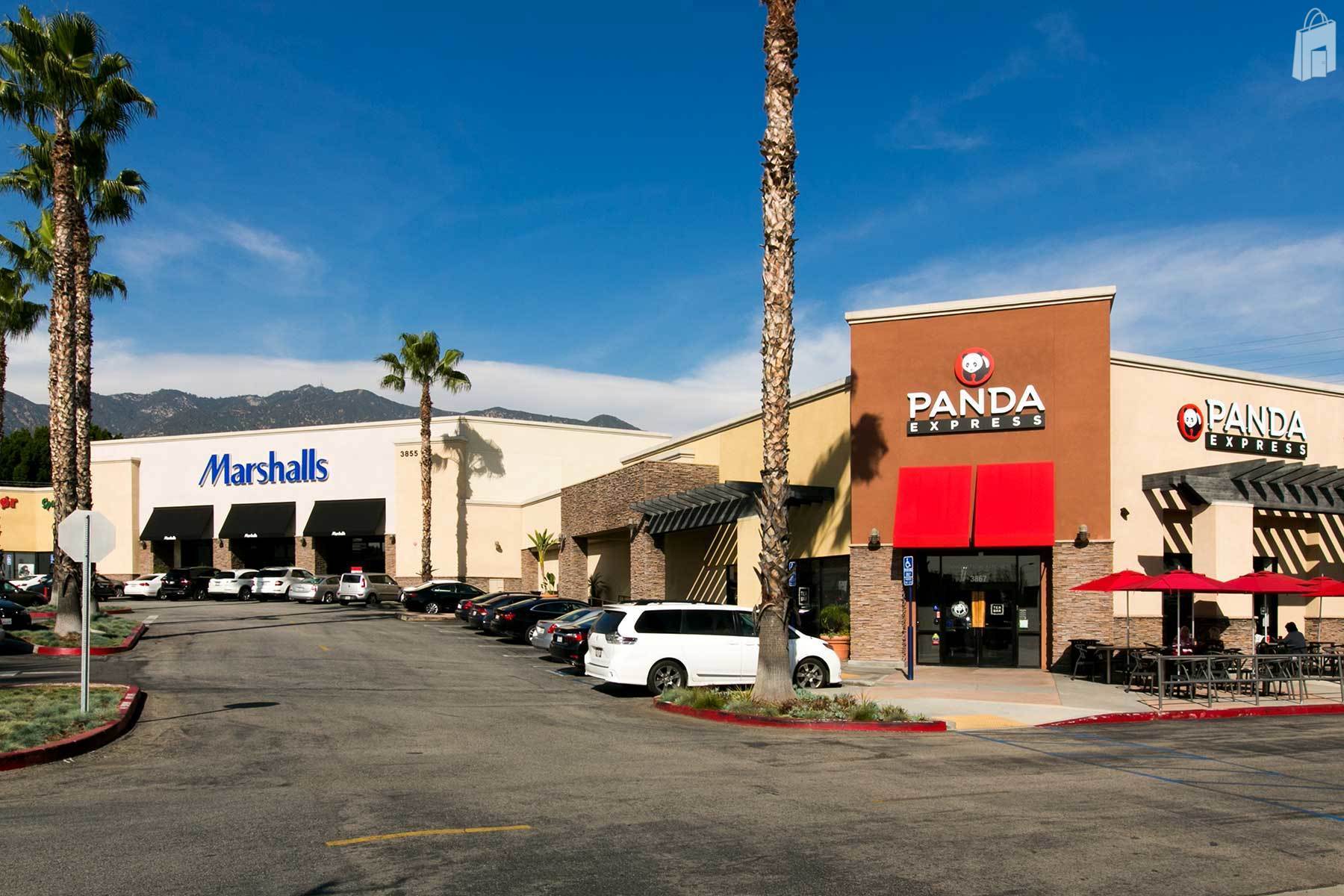 Hastings Ranch Plaza