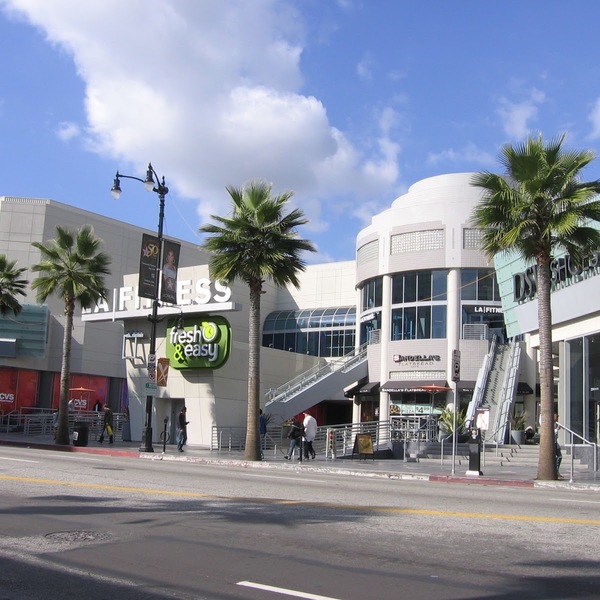 Sparkling boutique in the posh neighborhood of Hollywood boulevard