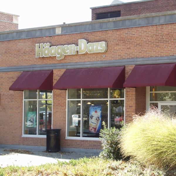 Expansive shop in Fresh Meadows