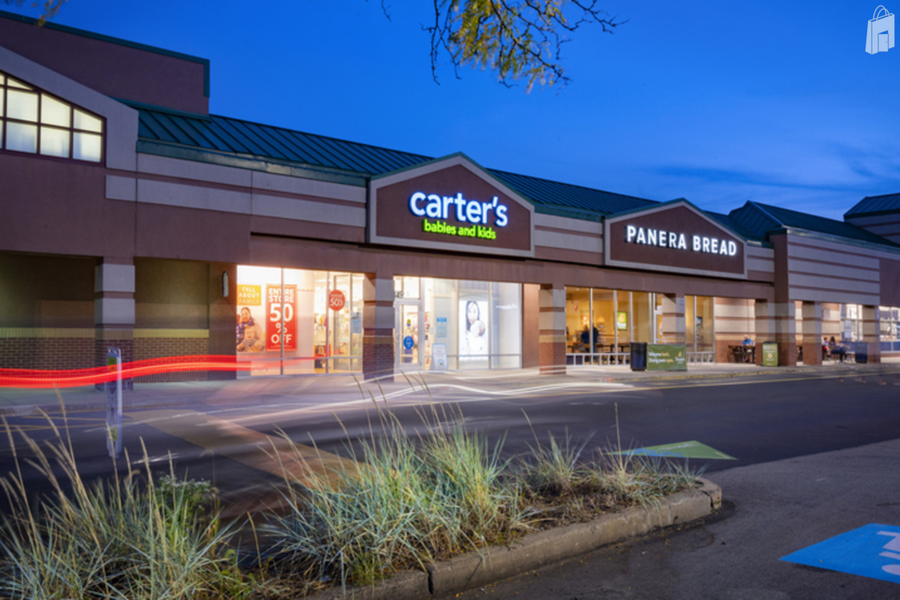 Inviting shop in Levittown area in Levittown rent this pop up shop on