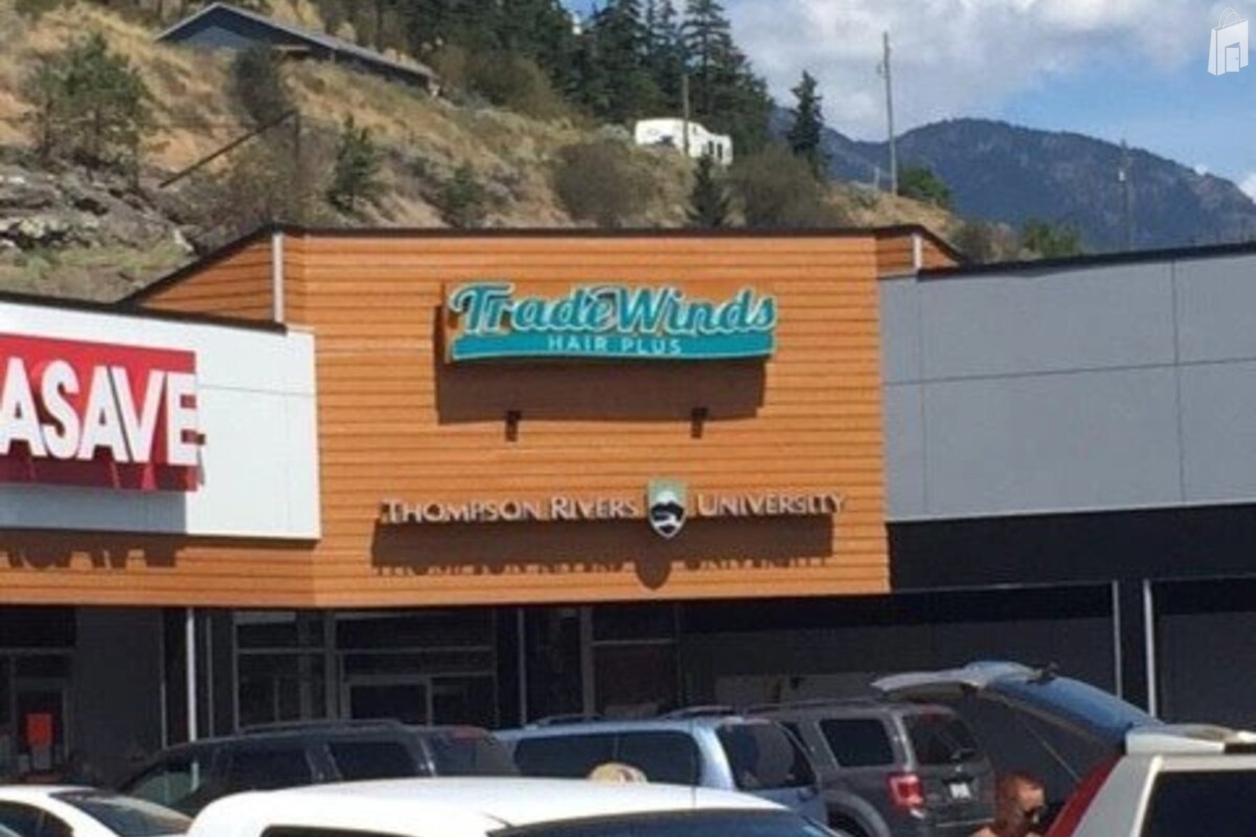 Rare event space in Lillooet in 100 Mile House rent this pop up shop