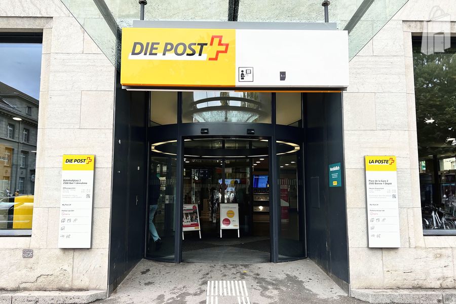 Aussenansicht, Postfiliale Biel/Bienne 1 Annahme/Dépôt