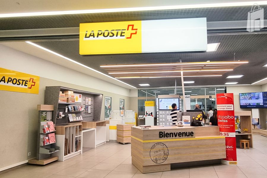 Vue extérieure, filiale de la Poste Prilly