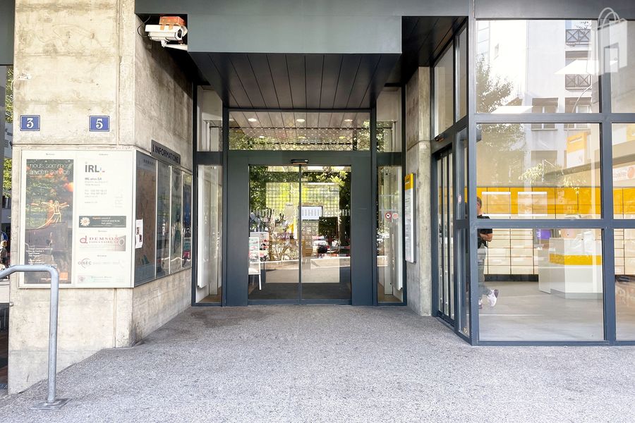 Vue extérieure, filiale de la Poste Renens VD 1