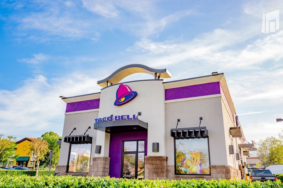 Corona Town & Country