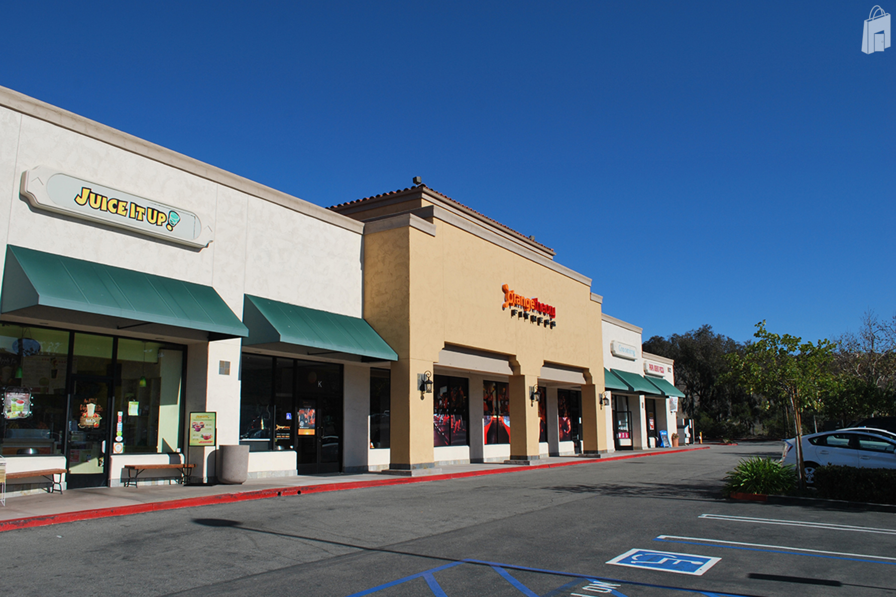 Gateway Village Plaza