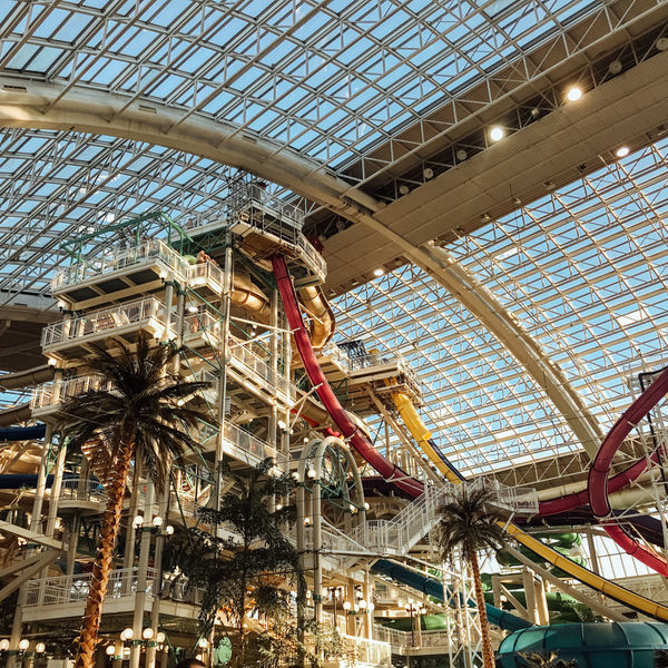 Impressive boutique in Edmonton area in Edmonton miete diesen Popup Shop einfach über POP UP