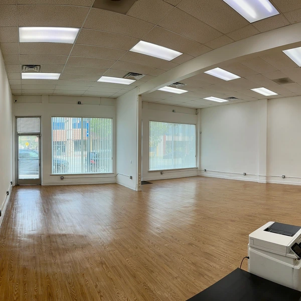 Open floor concept space - near the Burbank studios!