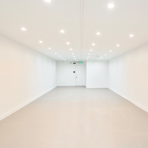 Minimalist Space in Abbot Kinney, Venice