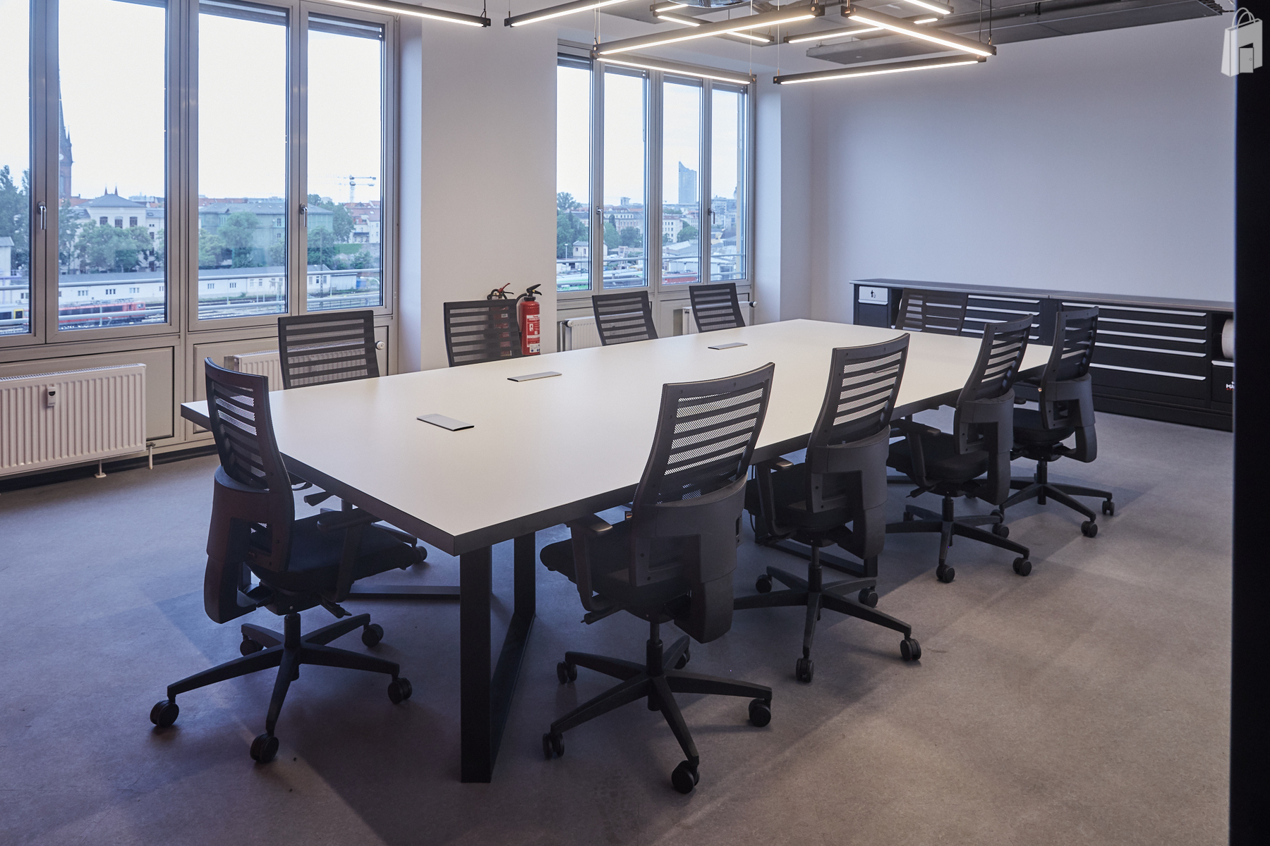 Blick über Leipzig mit Sonnenuntergang