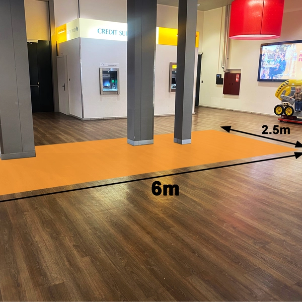 Perry Center - Platz 6 Bancomat (Nähe von Coop Megastore)