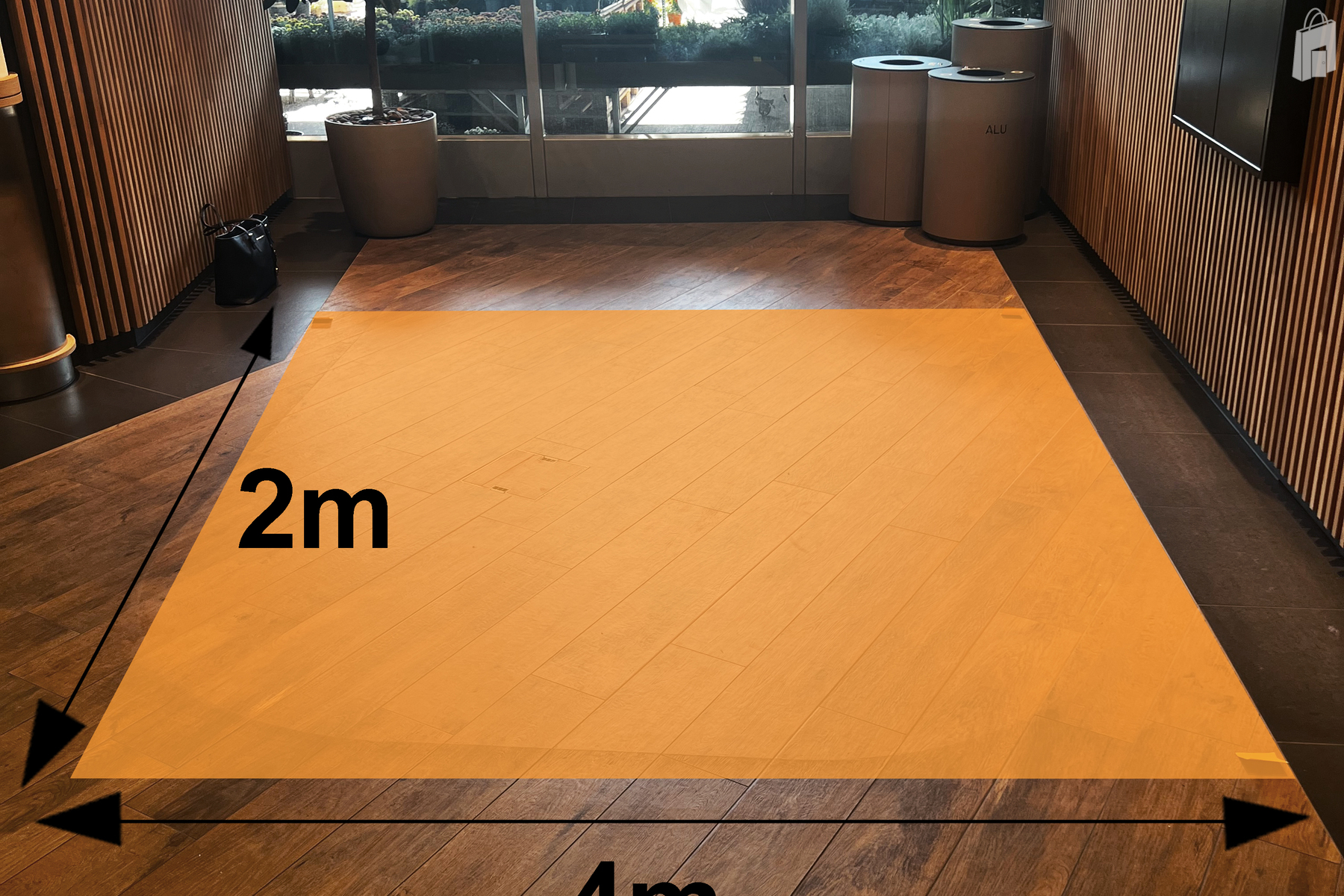 Fläche 3 (Ecke beim Lift) EG