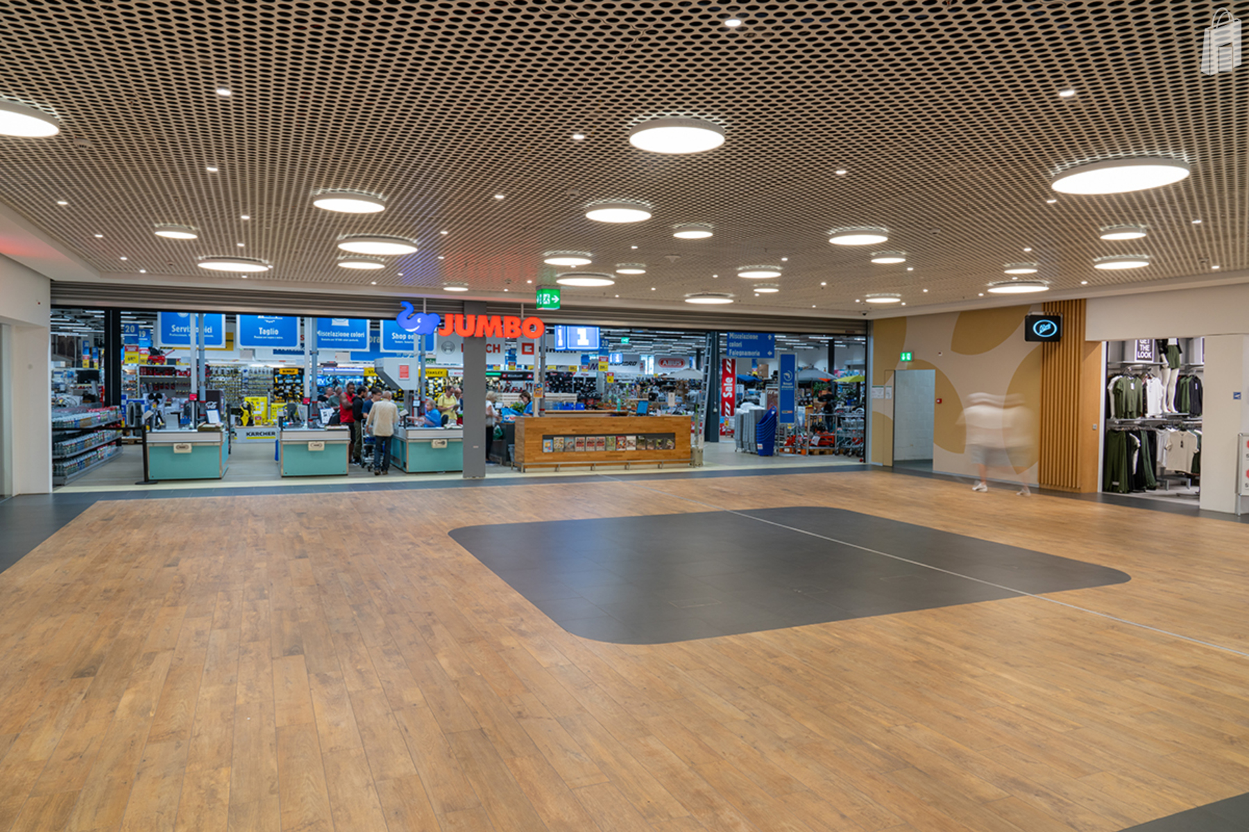 Mall superiore lato Jumbo