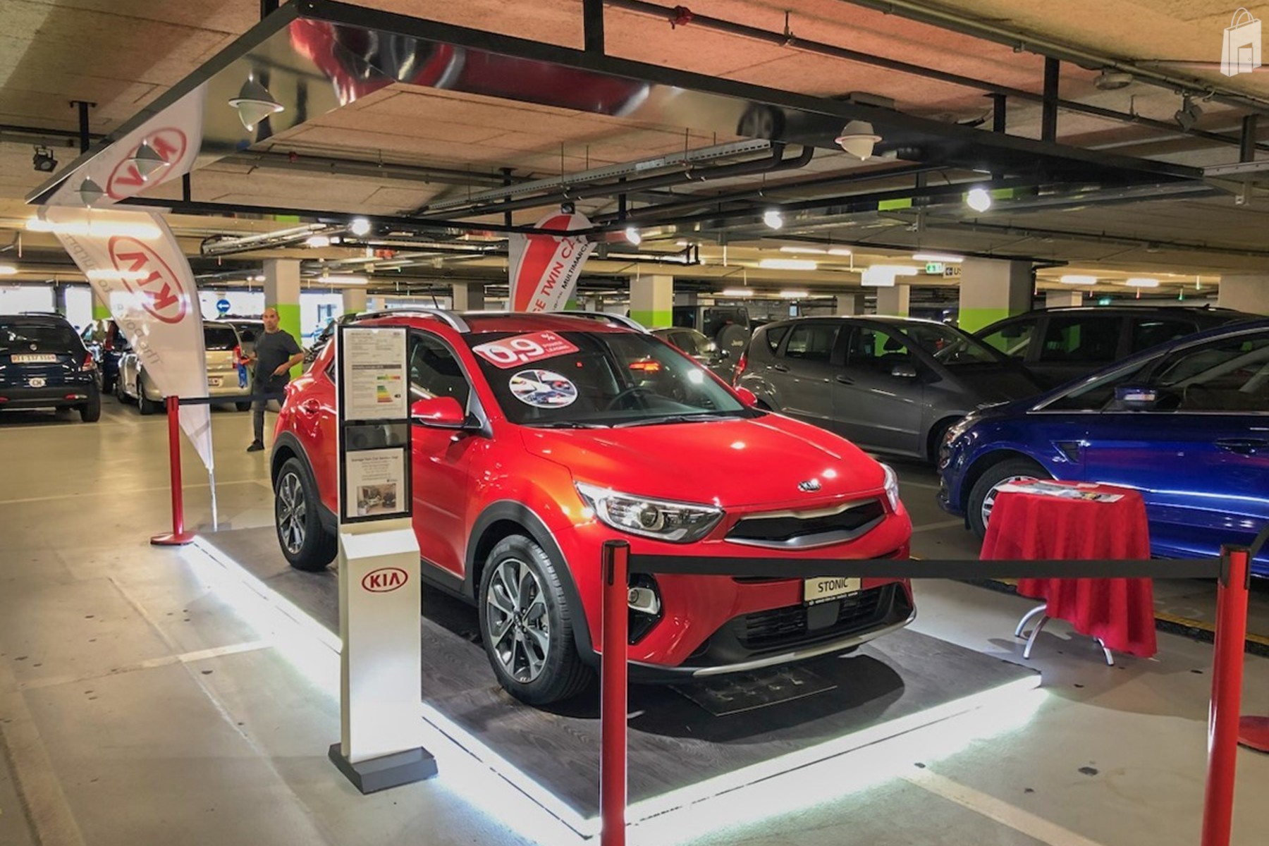 Palchetto esterno, Parking