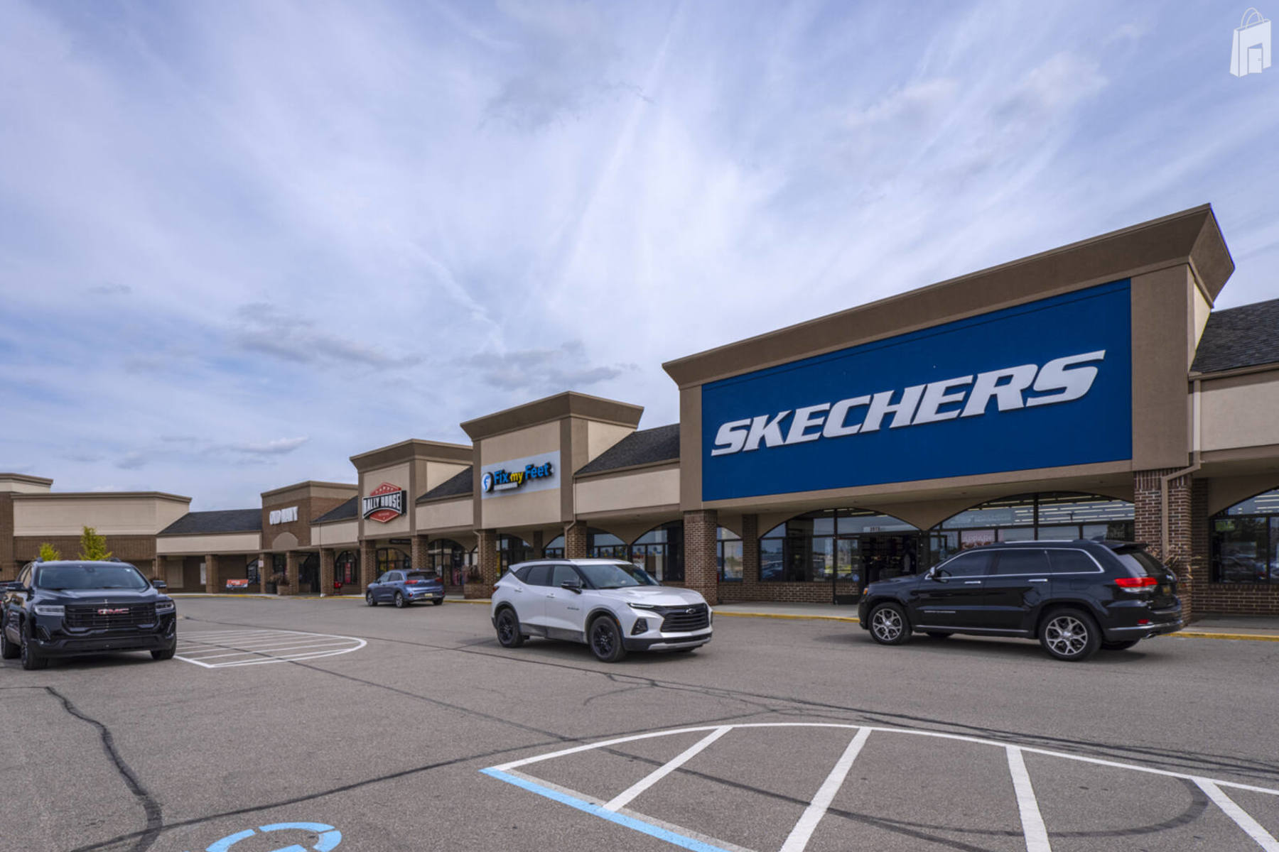 Hampton Village Centre1