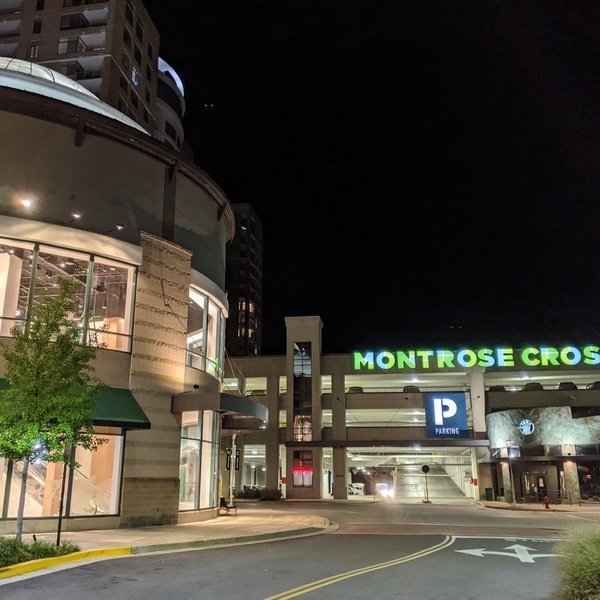 Expansive store in Rockville