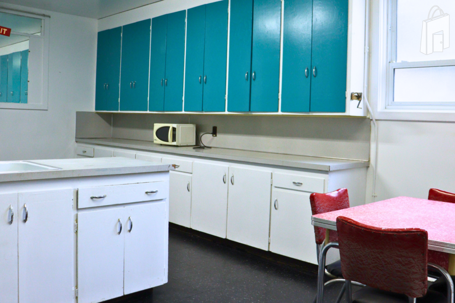 THE HUB on Cannon - Kitchen