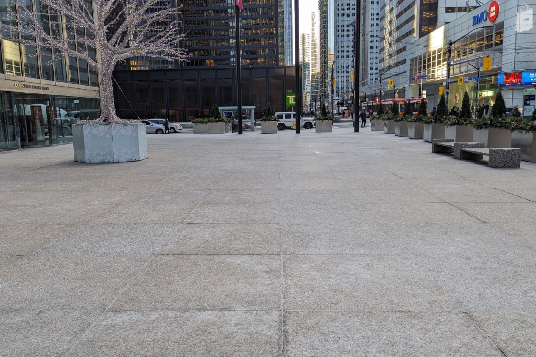 High exposure outdoor plaza in the heart of the Financial District at the corner of King and Bay Streets!