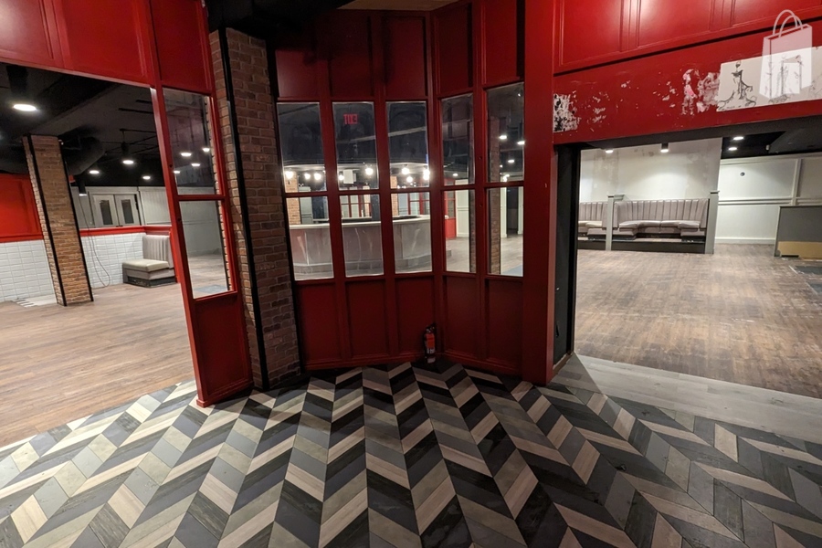 Turnkey Restaurant/Bar Bar/Restaurant For Your Next Social Event!