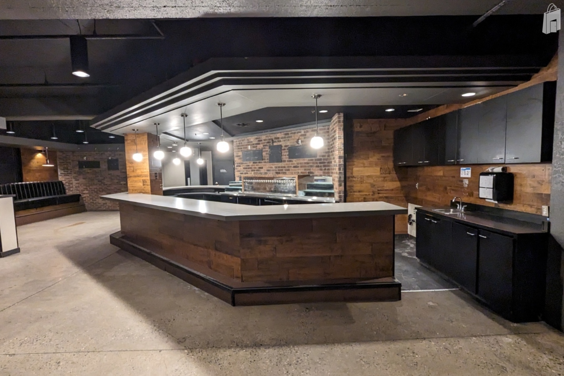 Turnkey Restaurant/Bar Bar/Restaurant For Your Next Social Event!