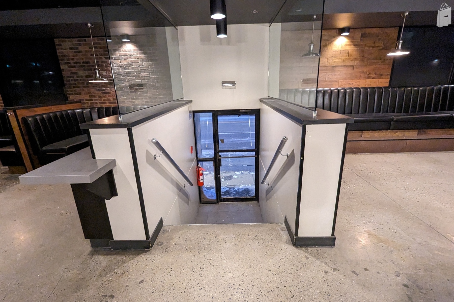 Turnkey Restaurant/Bar Bar/Restaurant For Your Next Social Event!