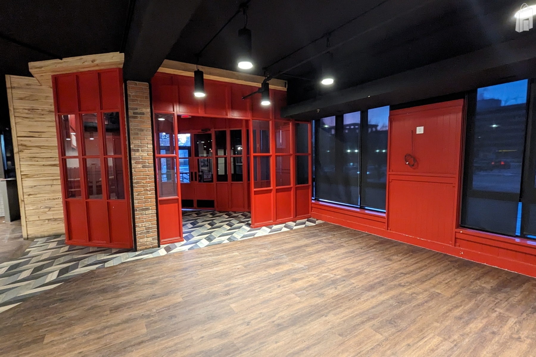 Turnkey Restaurant/Bar Bar/Restaurant For Your Next Social Event!