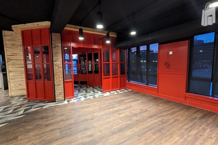 Turnkey Restaurant/Bar Bar/Restaurant For Your Next Social Event!