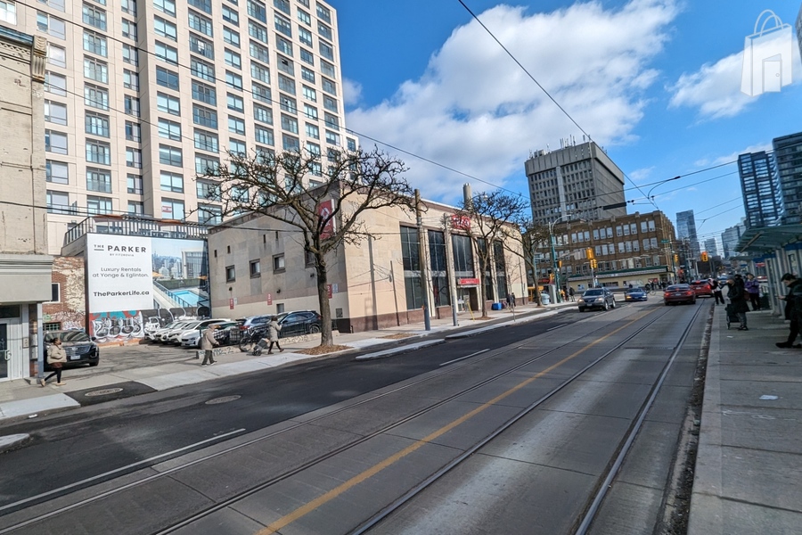 Wall Mural Opportunity at College Street and Spadina Avenue
