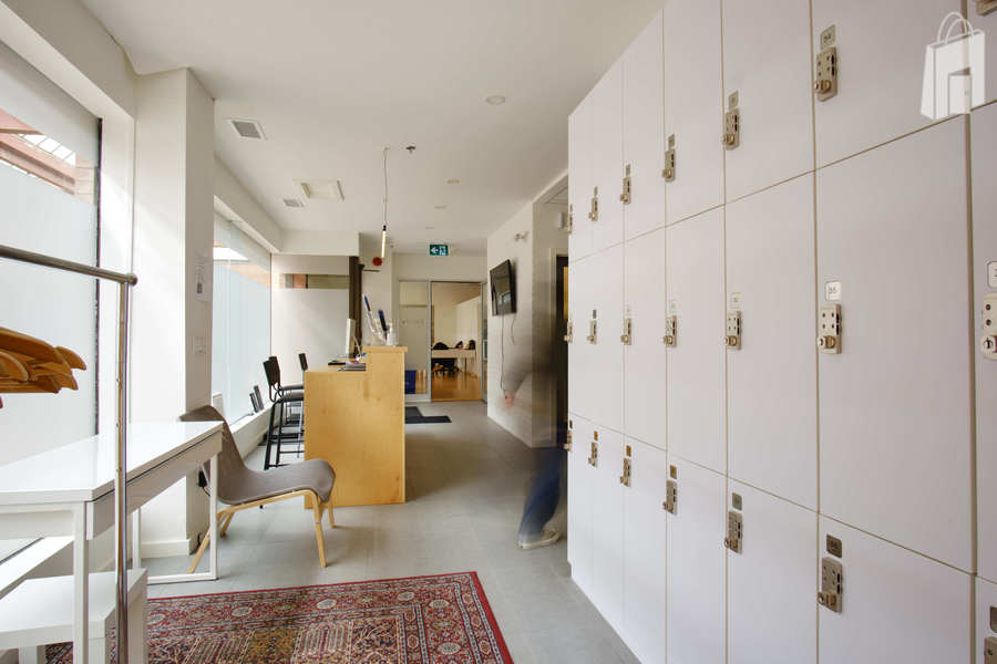 Short-Term Modern Fliexible Office Space Available