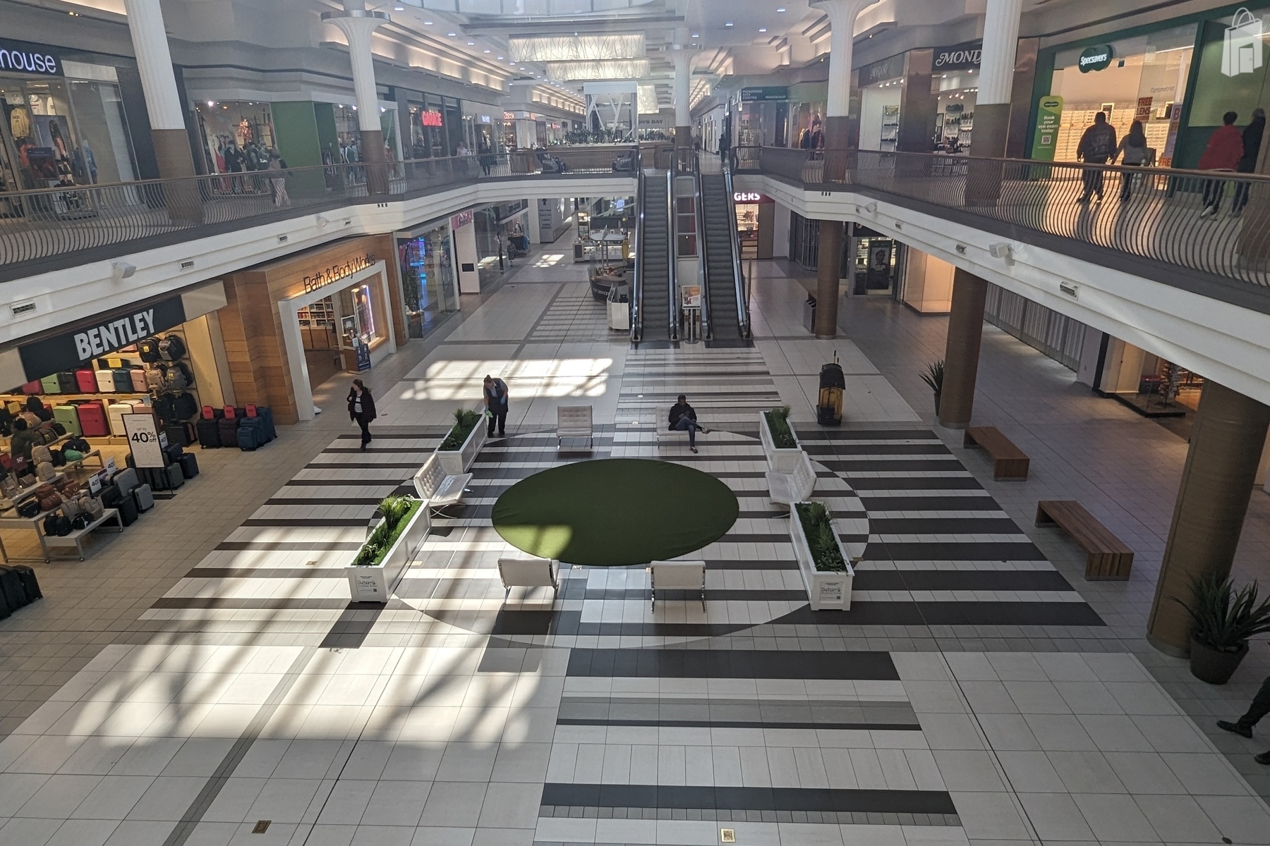 Don't miss out on this exceptional opportunity to position your brand at the epicentre of Pickering Town Centre