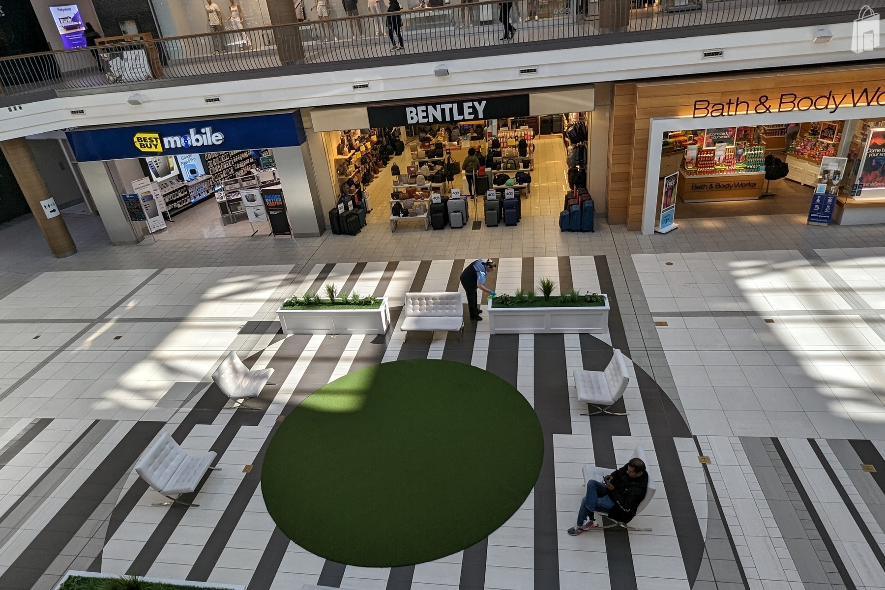 Don't miss out on this exceptional opportunity to position your brand at the epicentre of Pickering Town Centre