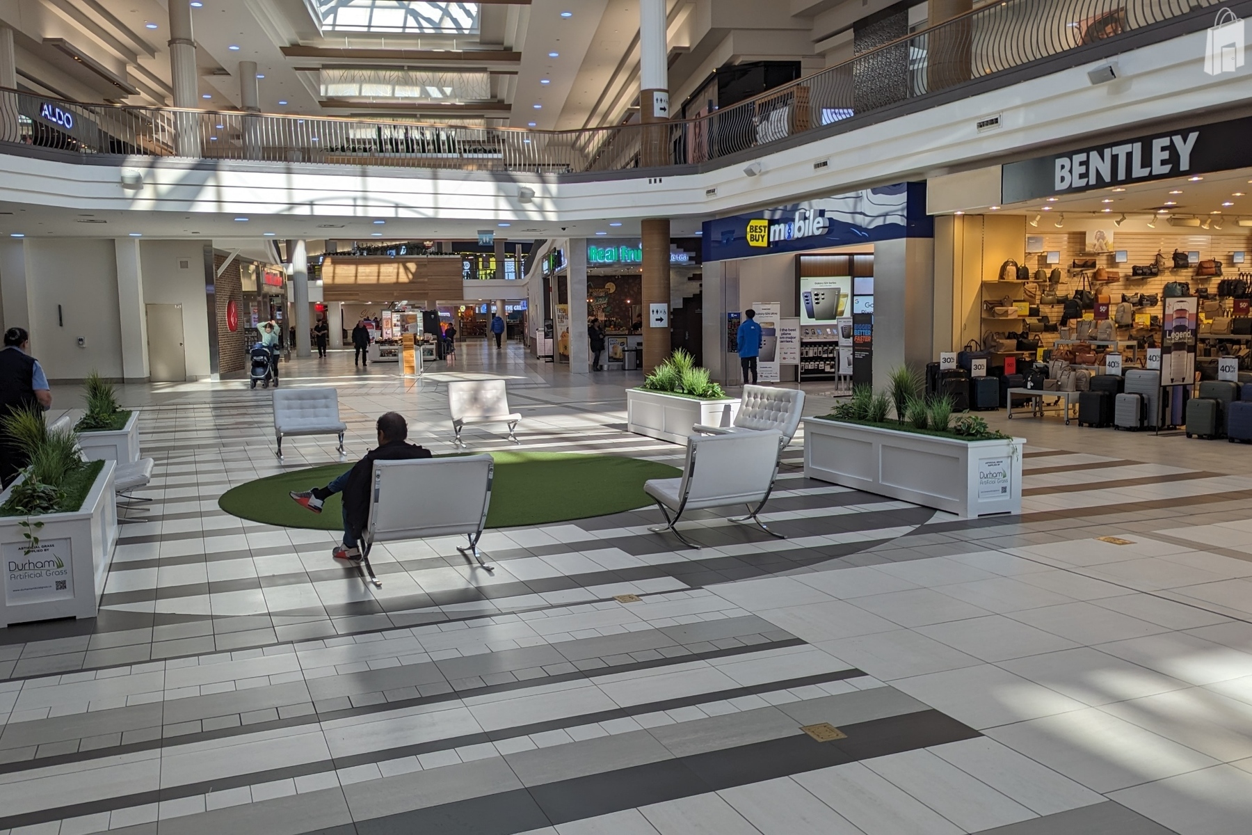 Don't miss out on this exceptional opportunity to position your brand at the epicentre of Pickering Town Centre