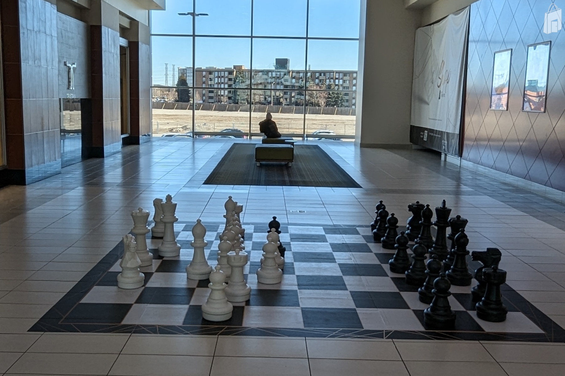 The largest and brightest Promo Court in the Mall!