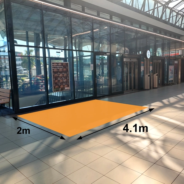 Center Dielsdorf | Platz 2 beim Lift