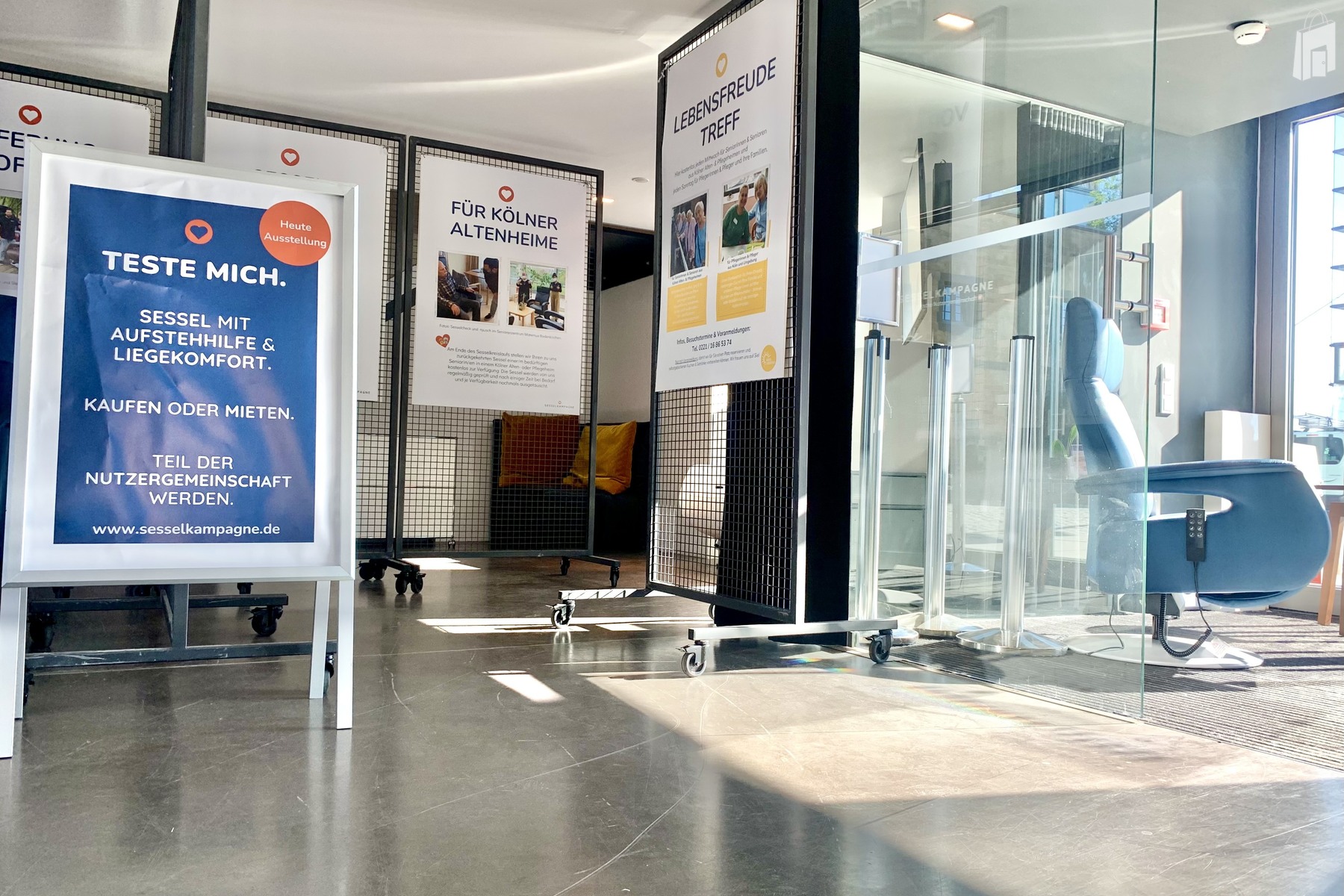 Beispiel Showroom Sessel view_Location im KRANHAUS NORD