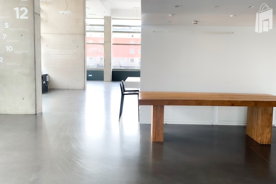 Ohne Interieur_view Hafen 1_Location im KRANHAUS NORD