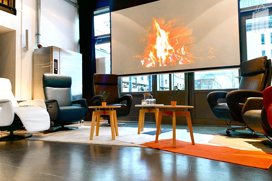 Beispiel Showroom_Sessellounge_Bühne_Location im KRANHAUS NORD