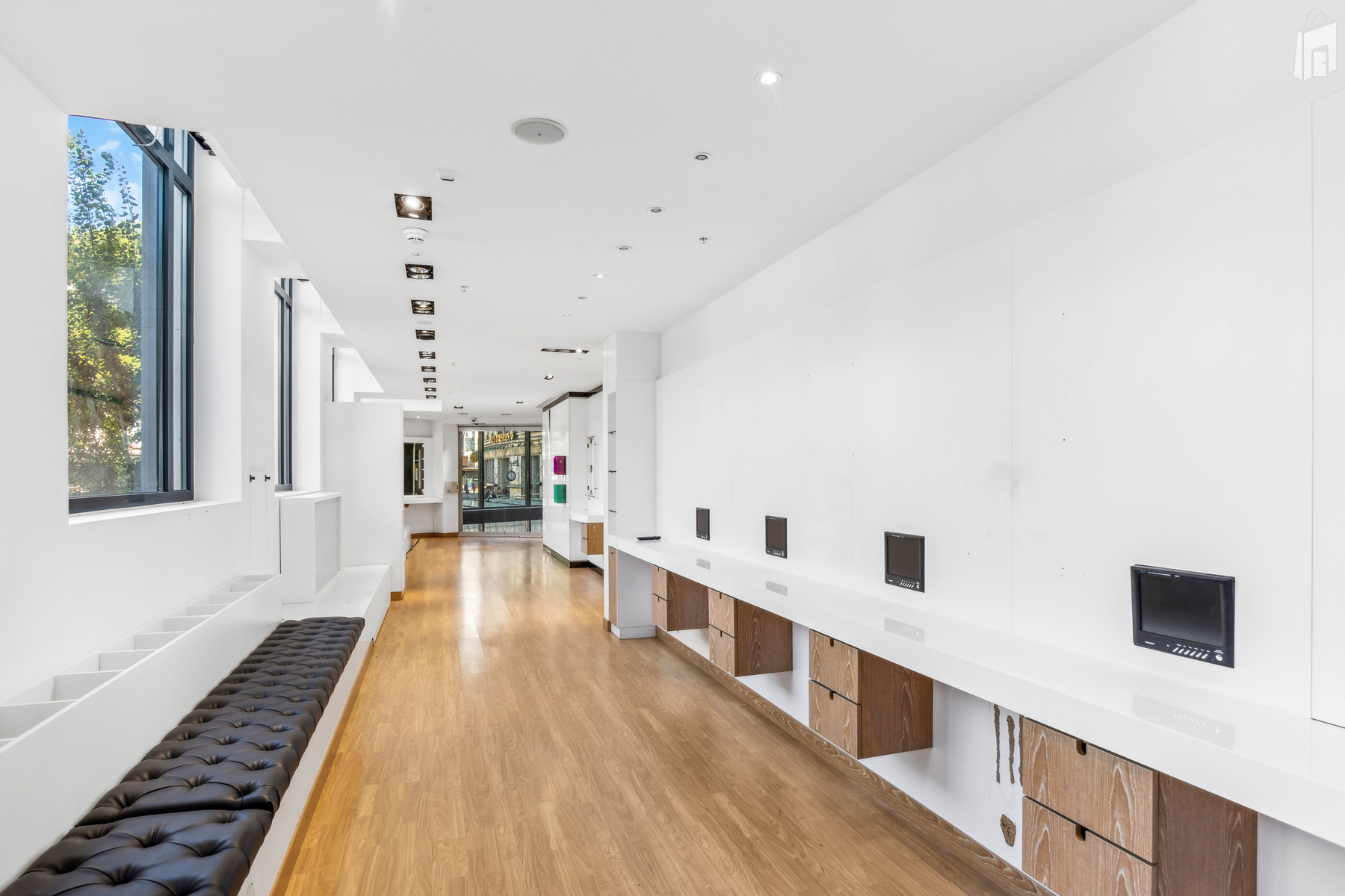 1er étage 122m2  Appartement N°2